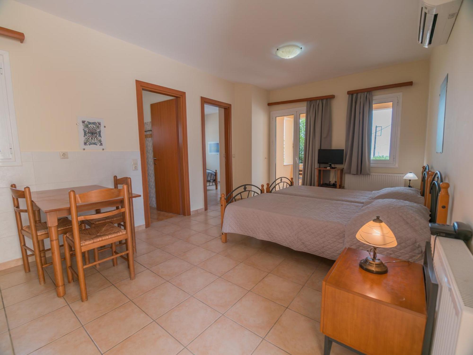 Apartments Hotel & Studios, Xifoupolis Monemvasía Esterno foto